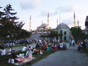 Vista exterior de la Mezquita Azul, en Estambul