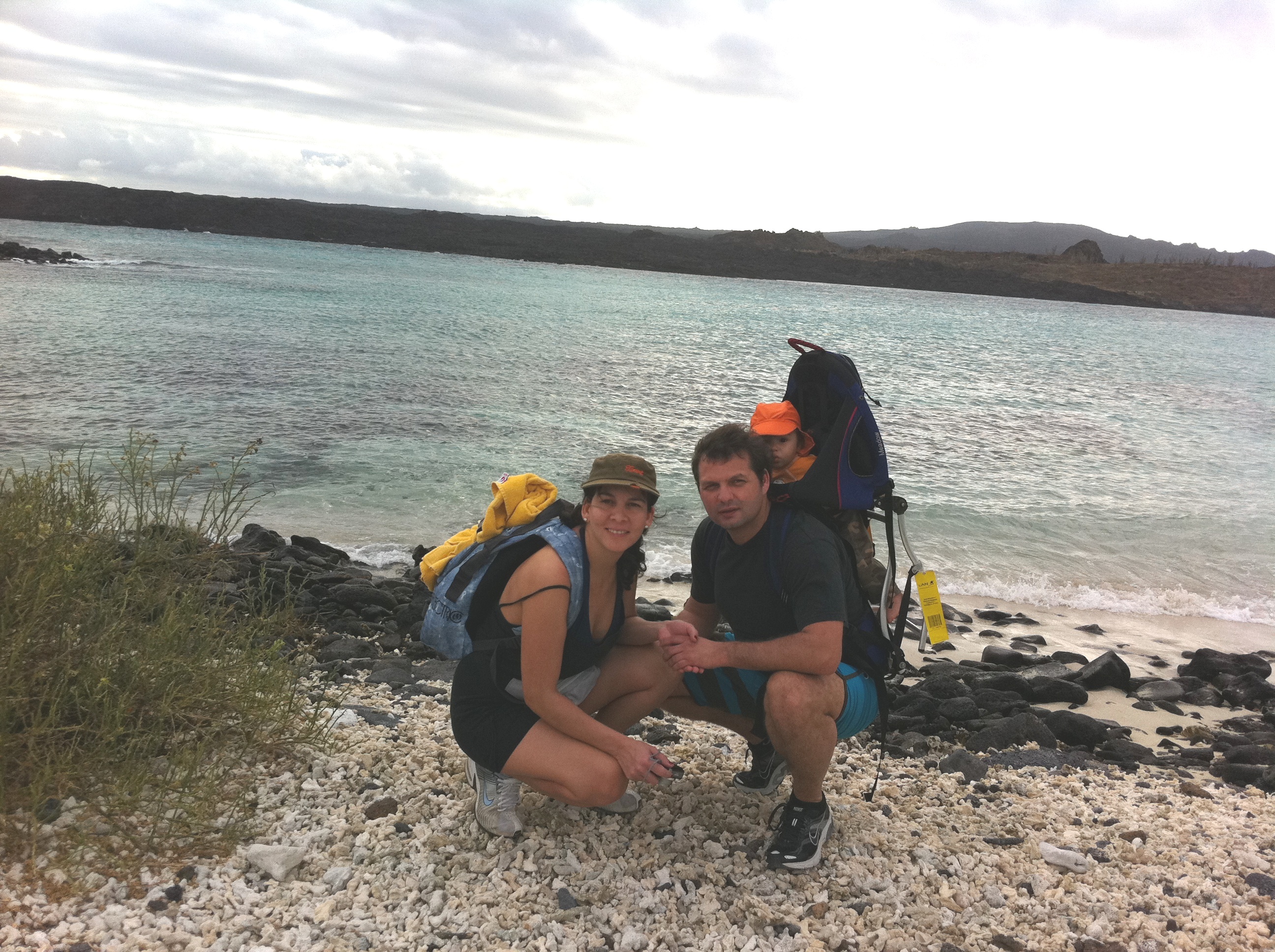 Alfonso y su familia en las Islas Galápagos