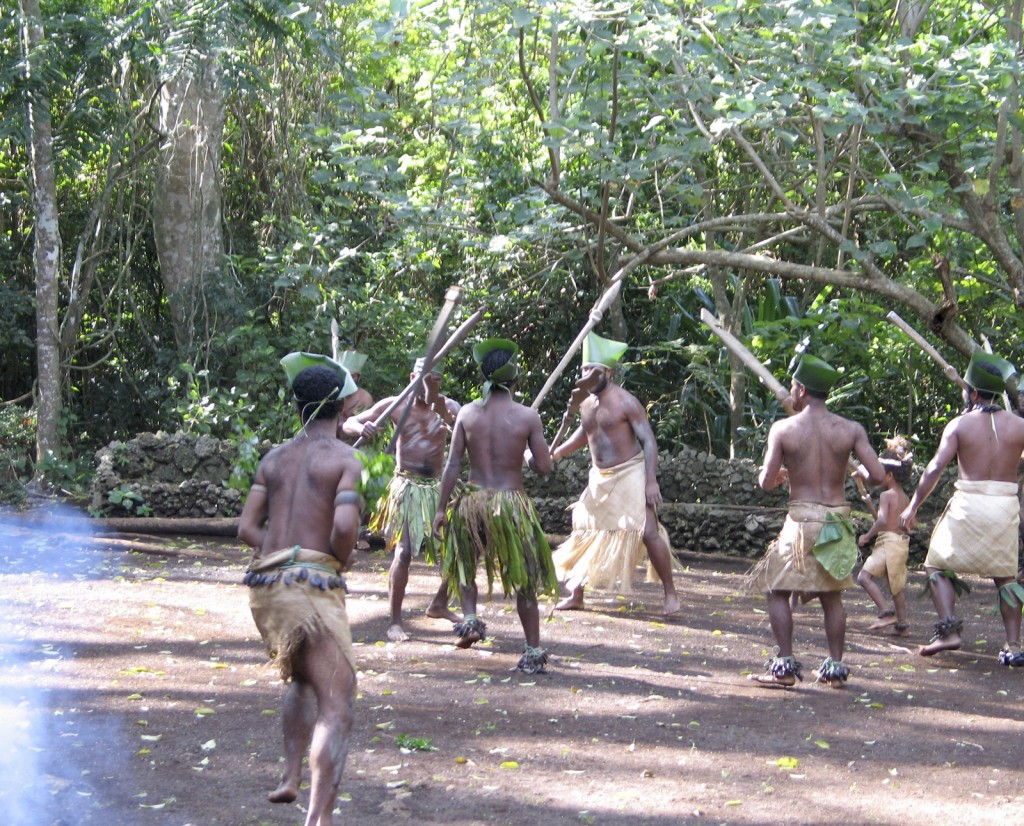 Tribu bailando