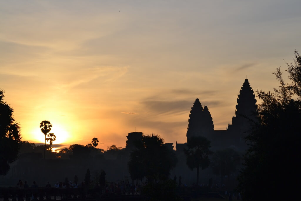 Amanecer en Angkor
