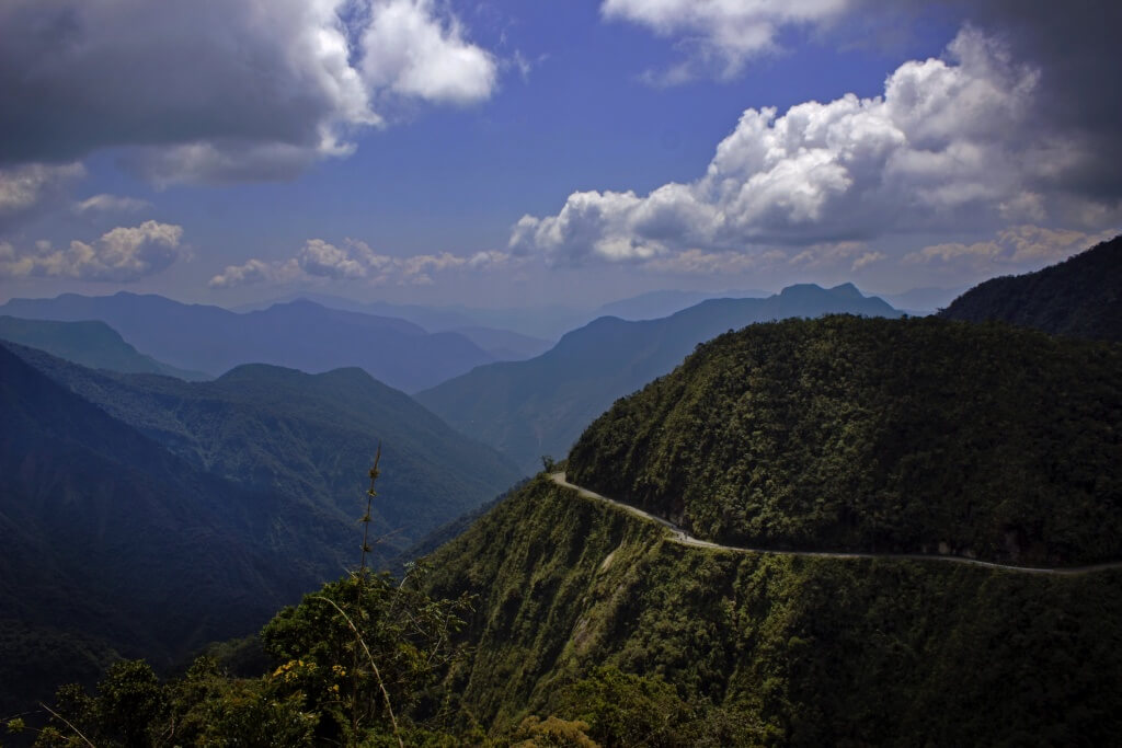 Panorámica de la carretera de la muerte, Bolivia