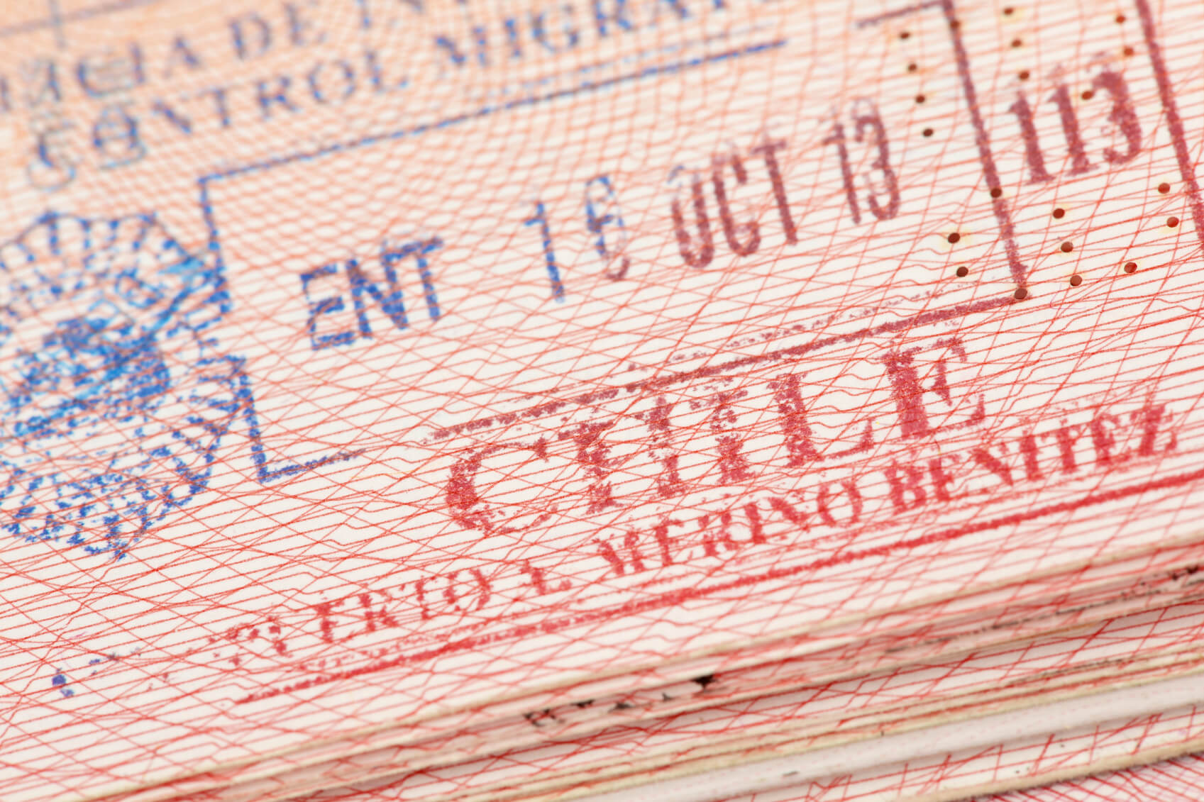 Timbre chileno en pasaporte