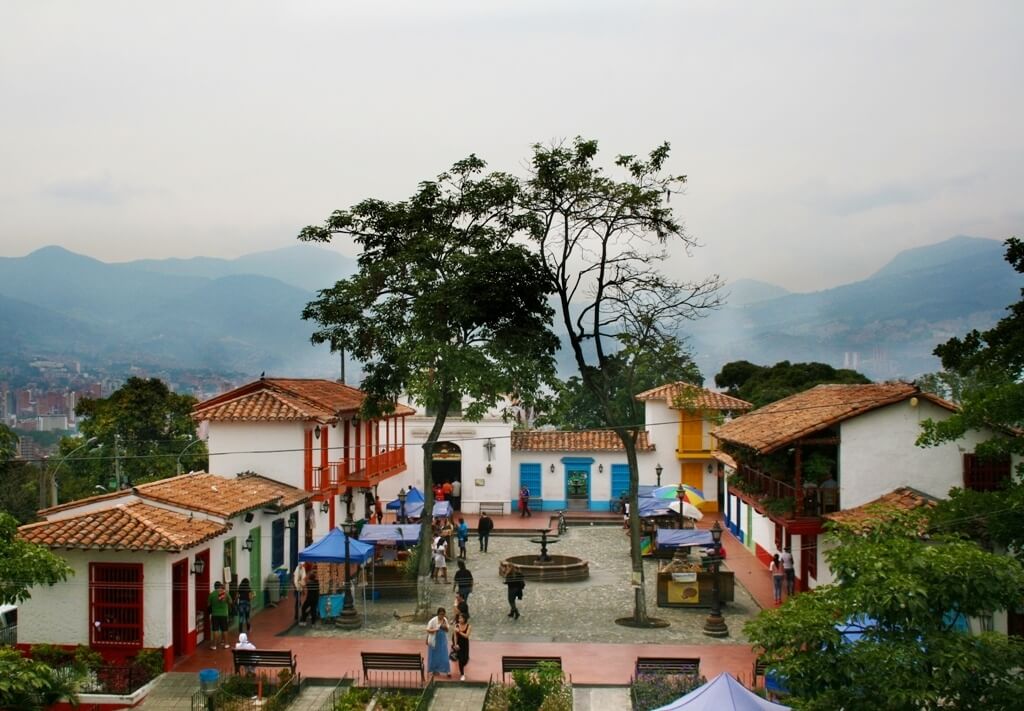 Pueblito paisa del cerro Nutibara, Medellín, Colombia