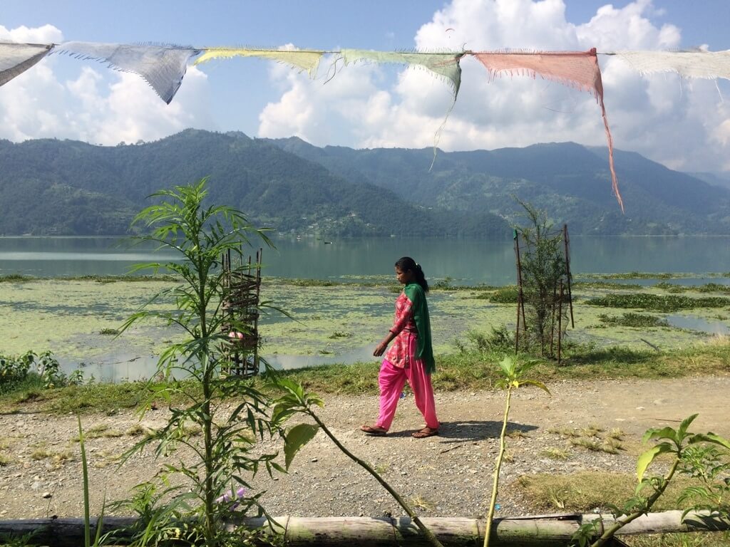 Mujer en Pokhara, Nepal