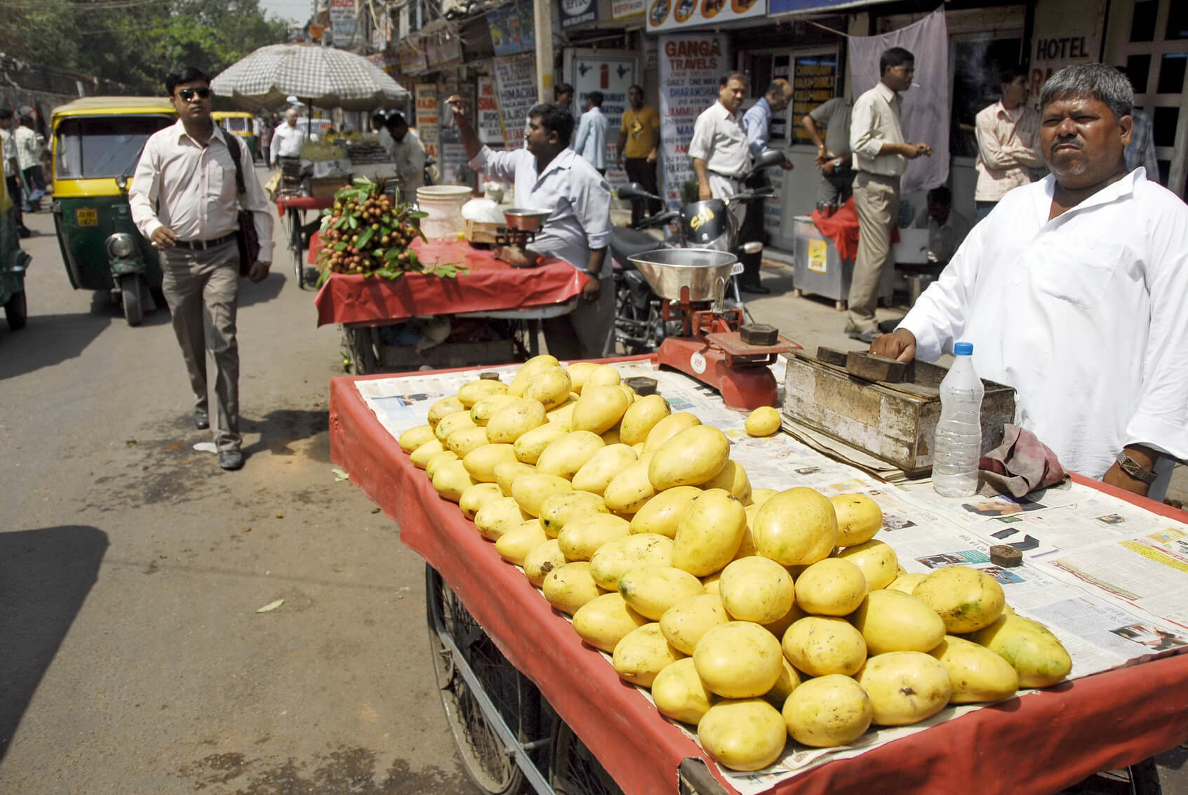 Comida callejera en Delhi, India